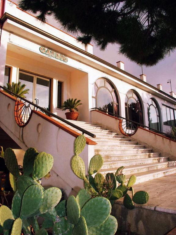 Hotel Gaudio 隆戈巴尔迪 外观 照片